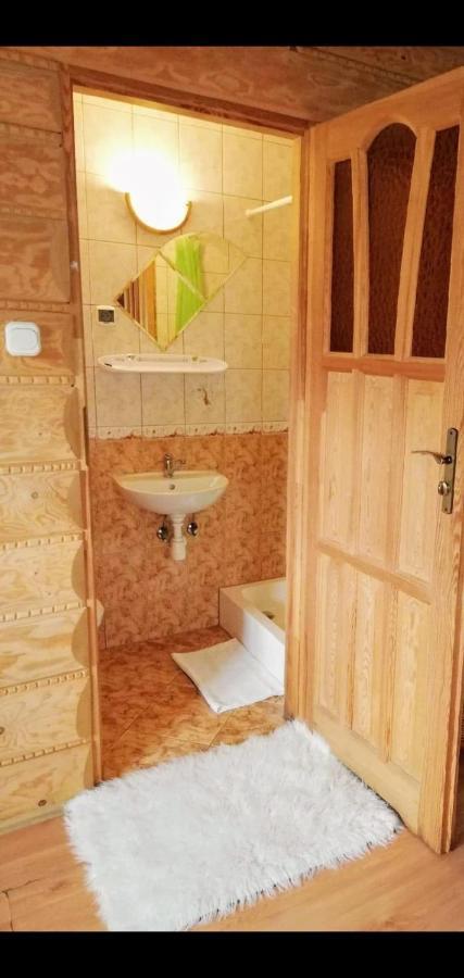 فيلا كوشتيليسكافي Domek Sasanka المظهر الخارجي الصورة